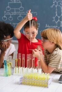 kids doing science