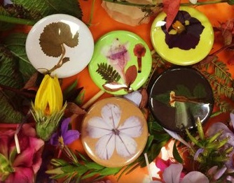 Nature buttons