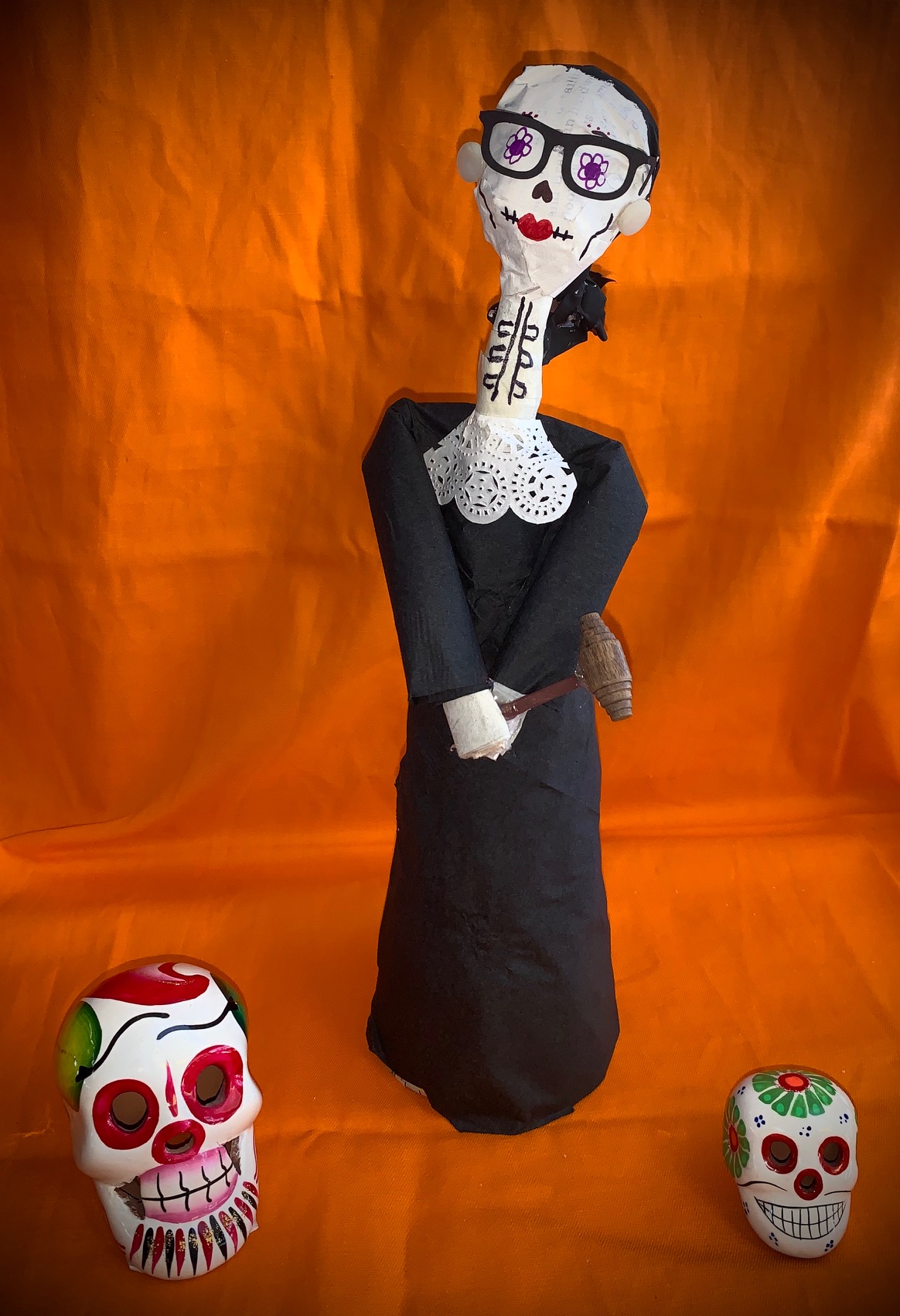 Día De Los Muertos: Catrina Doll and Crafts