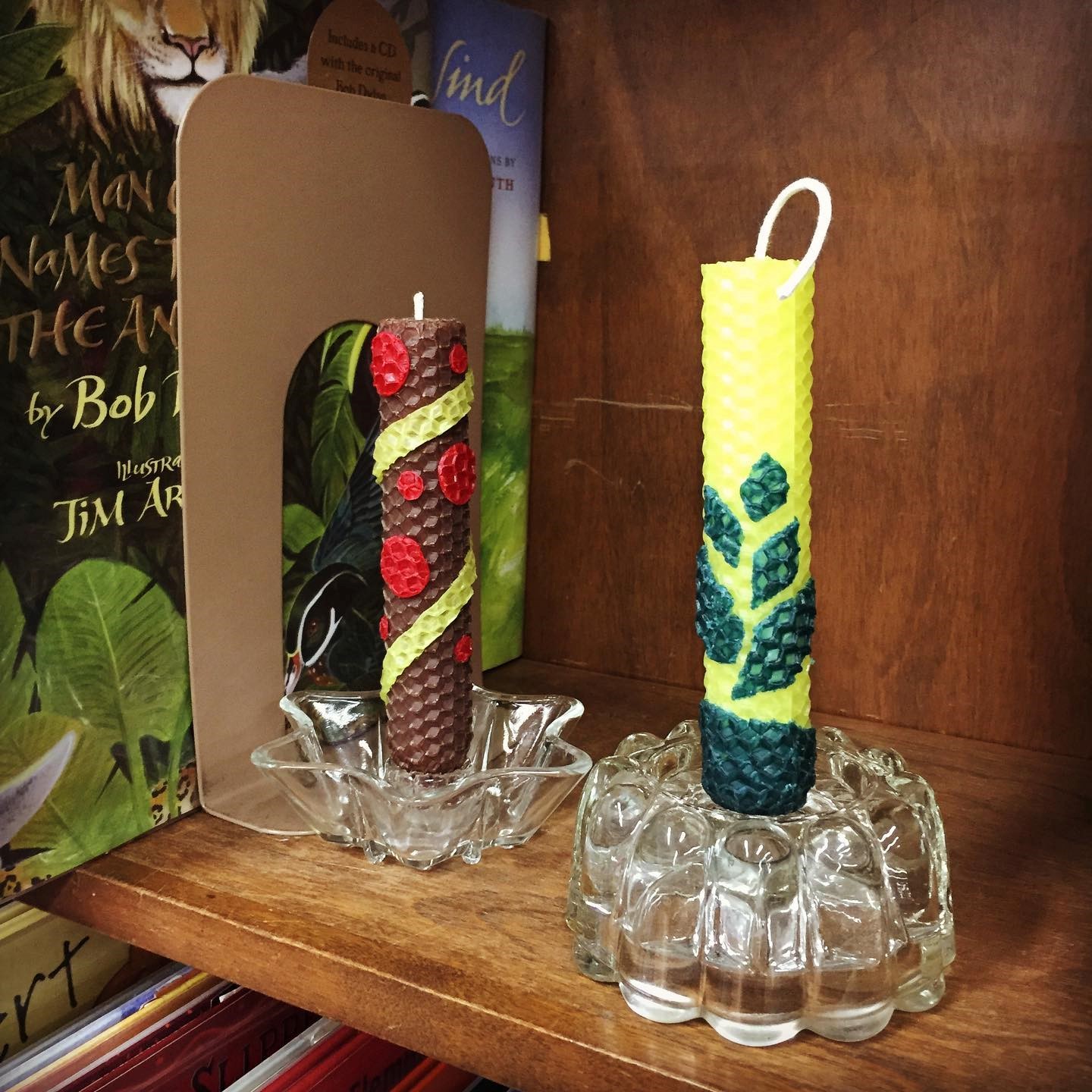 Examples of beeswax candles in different colors
