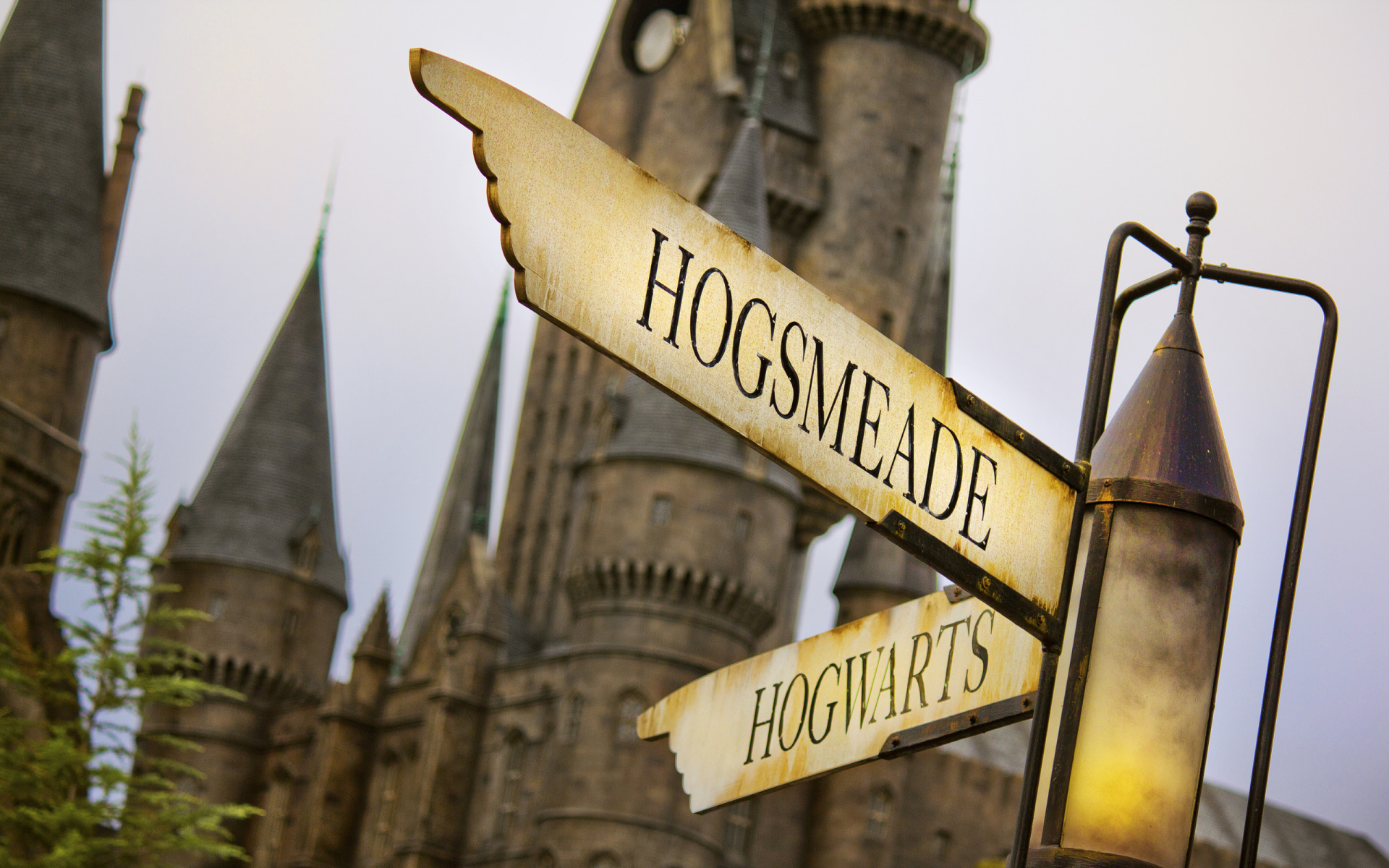 hogsmeade.hogwarts