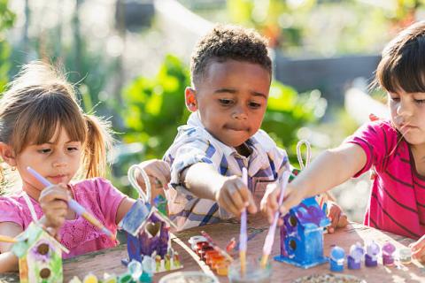 Children Painting