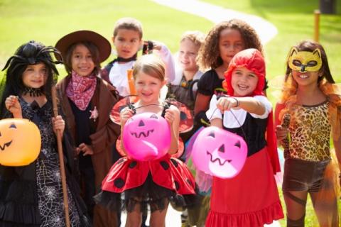 children in Halloween costumes 