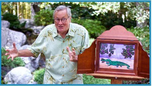 photo of performer with kamishibai story-box