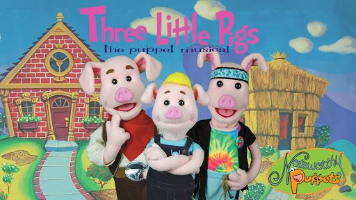3 little pigs as puppets